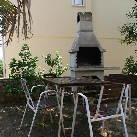 With A Parking Space Mandre, Pag - 6517 Appartamento *