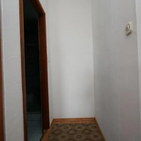 With A Parking Space Mandre, Pag - 6517