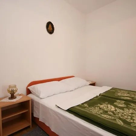 With A Parking Space Mandre, Pag - 6517 شقة *